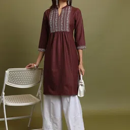 Vishudh Ethnic Motifs Embroidered Kurta-picture-36