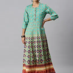 SHOWOFF Women Green Floral Printed Kurta-image-38
