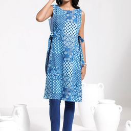 SHVAAS by VASTRAMAY Women Geometric Printed Round Neck Sleeveless Straight Kurta-image-46