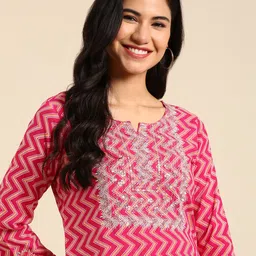 SHOWOFF Chevron Printed Kurta-image-53