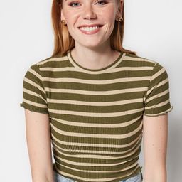 Trendyol Horizontal Striped Fitted Cotton Crop Top-image-32