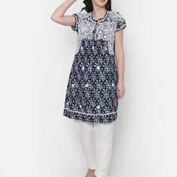 HOUSE OF KARI Floral Embroidered Keyhole Neck Cotton A-Line Tunic-picture-57