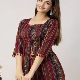MERAAKI FASHION Women Floral Printed Top-picture-45