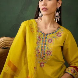 Sangria Women Embroidered SequenceKurta & Trousers With Dupatta-98