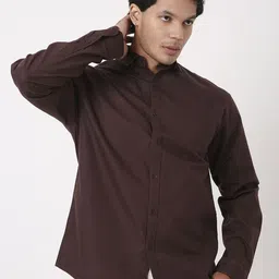 Blnk Men Relaxed Fit Solid Spread Collar Cotton Casual Shirt-picture-4