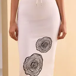 ALONGE Wood Printed Fitted Knit Knee Length Skirt-image-6