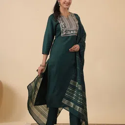KALINI Women Floral Embroidered Regular Pure Cotton Kurta with Trousers & With Dupatta-32