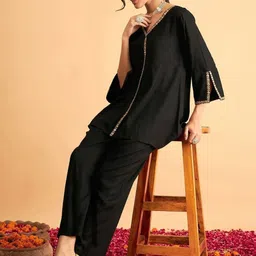 BAESD Women Ethnic Motifs Embroidered Mukaish Kurti with Trousers-picture-38