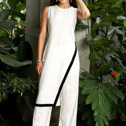 QISSA Colourblocked Sleeveless Straight Kurta With Trousers-12