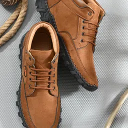 Mactree Men Textured Suede Core-3