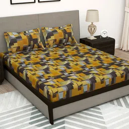 Story@home Mustard & Brown Geometric 180 TC Flat Queen Bedsheet with 2 Pillow Covers-image-50