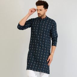 Men Striped Cotton Blend Straight Kurta-image-35