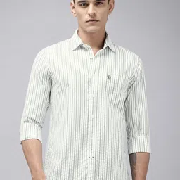 U.S. Polo Assn. Pure Cotton Striped Seersucker Tailored Fit Casual Shirt-picture-31