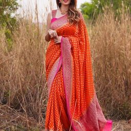 Quelea Ethnic Motifs Woven Design Zari Pure Silk Kanjeevaram Saree-image-88