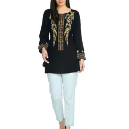 AGARU Embroidered Top-picture-50