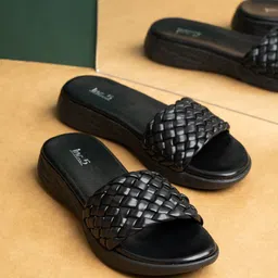 Inc 5 Women Open Toe Flats-image-71
