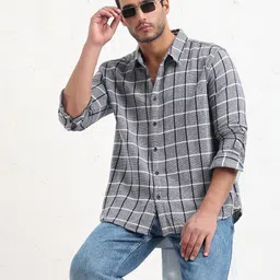 SHOWOFF Men Comfort Slim Fit Spread Collar Textured Cotton Casual Shirt-picture-7