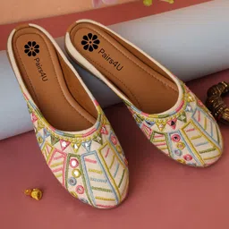 Pairs4U Women Embellished Ethnic Mojaris with Embroidered Flats-image-44