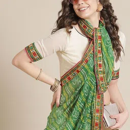 DIVASTRI Bandhani Embroidered Pure Georgette Half and Half Bandhani Saree-image-63