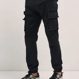 THE BEAR HOUSE Men Cotton Solid Regular Fit Cargos Trouser-image-75
