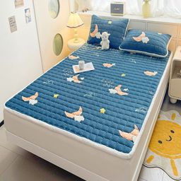 JC HOME Blue Graphic 150 TC Queen Bedsheet with 2 Pillow Covers-image-36