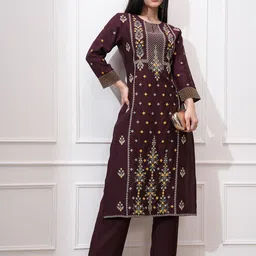 Vishudh Women Floral Embroidered Regular Kurta with Trousers-picture-57