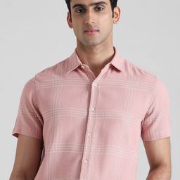 Mufti Men Slim Fit Textured Spread Collar Casual Shirt-image-17
