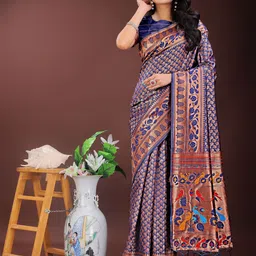 DIVASTRI Women Ethnic Motifs Printed Zari Designer Saree-image-25