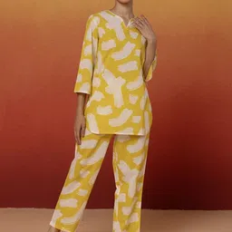 Bannos Swagger Printed Pure Cotton V Neck Top With Trousers Co-Ords-image-11