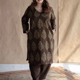 THE INDIAN ETHNIC CO Women Brown Straight Ajrakh Cotton Kurta-26