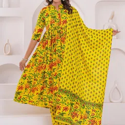 Sanganeri Kurti Women Floral Printed Regular Kurta Set With Dupatta-picture-24