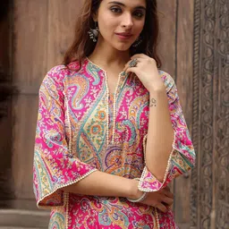 DIVASTRI Floral Printed Notch Neck A-line Kurta-55