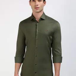 Tommy Hilfiger Men Spread Collar Solid Cotton Slim Fit Casual Shirt-picture-39