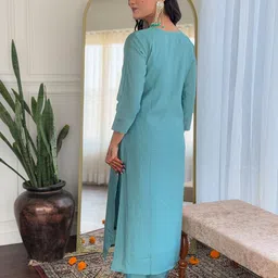CHANDALIYO Yoke Design Thread Work Chanderi Silk Straight Kurta With Trouser & Dupatta image 2