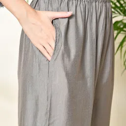 Sangria V-Neck Three-Quarter Sleeves Top With Trouser image 3