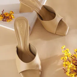 DressBerry Women Block Heels-49