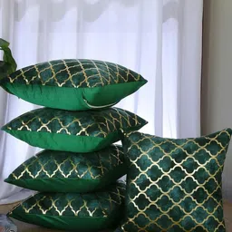 Homerz Green & Gold-Toned 5 Pieces Geometric Velvet Square Cushion Covers-16