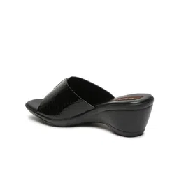 VALIOSAA Textured Open Toe Wedges image 2