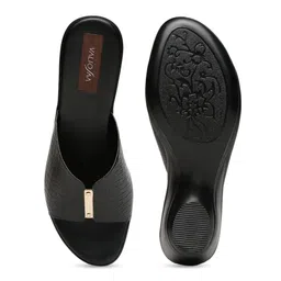 VALIOSAA Textured Open Toe Wedges image 2