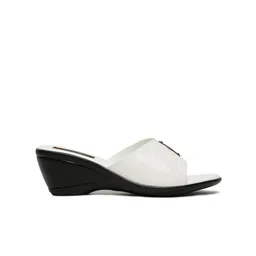 VALIOSAA Textured Open Toe Wedges image 2