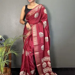 Mitera Ethnic Motifs Zari Pure Silk Ready to Wear Banarasi Saree-image-75