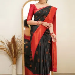 LIMDO Ethnic Motifs Woven Design Zari Pure Silk Kanjeevaram Saree-picture-12