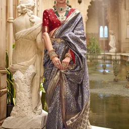 MONJOLIKA FASHION Ethnic Motifs Woven Design Zari Banarasi Saree-image-40