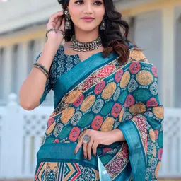Celeb Styles Floral Printed Saree With Blouse Piece-image-7