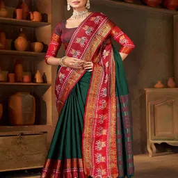 MAGNEITTA Ethnic Motifs Woven Design Narayan Peth Zari Saree-picture-18