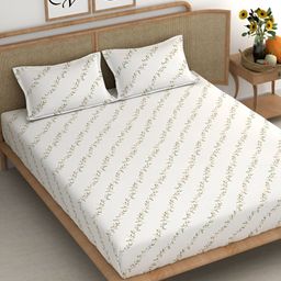 CHHAVI INDIA White & Peach Floral 210 TC King Bedsheet With 2 Pillow Covers-40