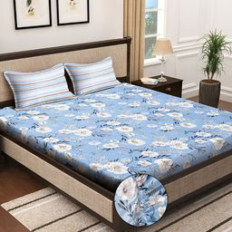 KLOTTHE Blue & White Floral Printed 300TC Super King Fitted Bedsheet With 2 Pillow Covers-image-68