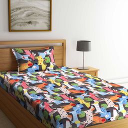 KLOTTHE Black & Red Printed 300 TC Single Bedsheet With Pillow Cover-image-58