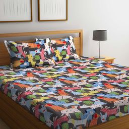 KLOTTHE Black & Red Printed 300 TC Double Bedsheet With 2 Pillow Covers-image-59