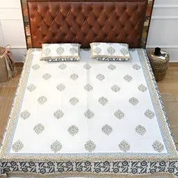 Art Avenue White & Green Ethnic Motifs 120 TC King Bedsheet with 2 Pillow Covers-image-21